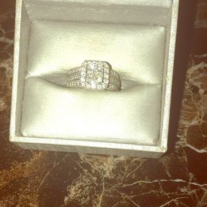 Engagement Ring, 1-1/2 cts Certificate available.